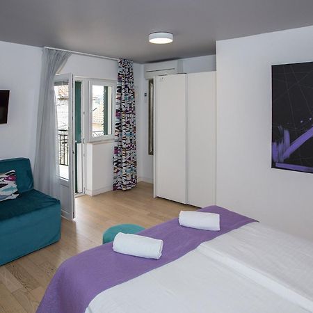 Pansion Kamenar 2 Hotel Primošten Kültér fotó